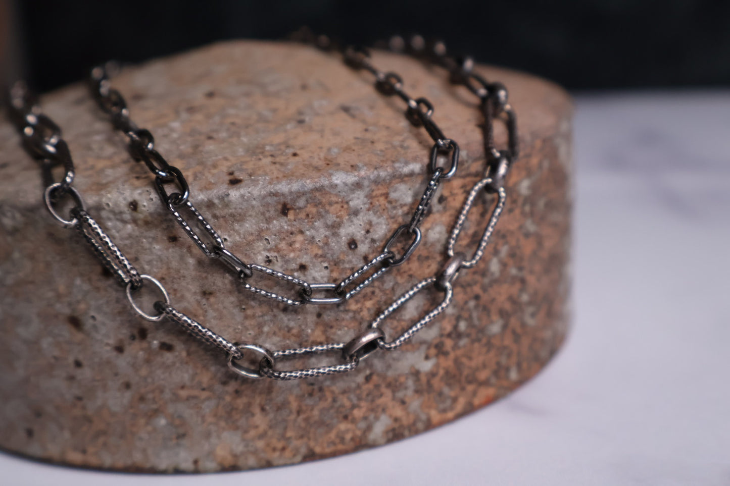 Petite Textured Rhodium Chain