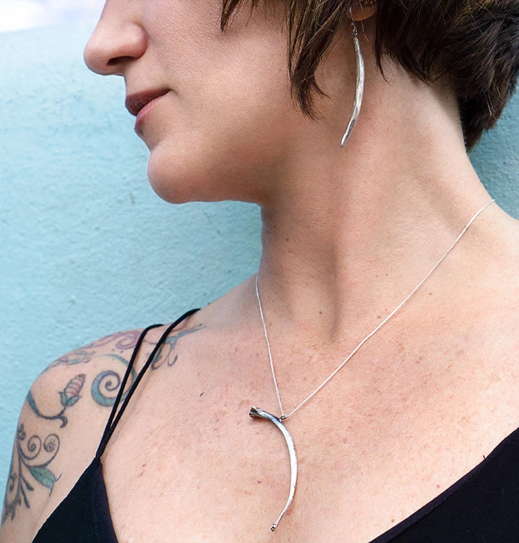 Boa Rib Pendant