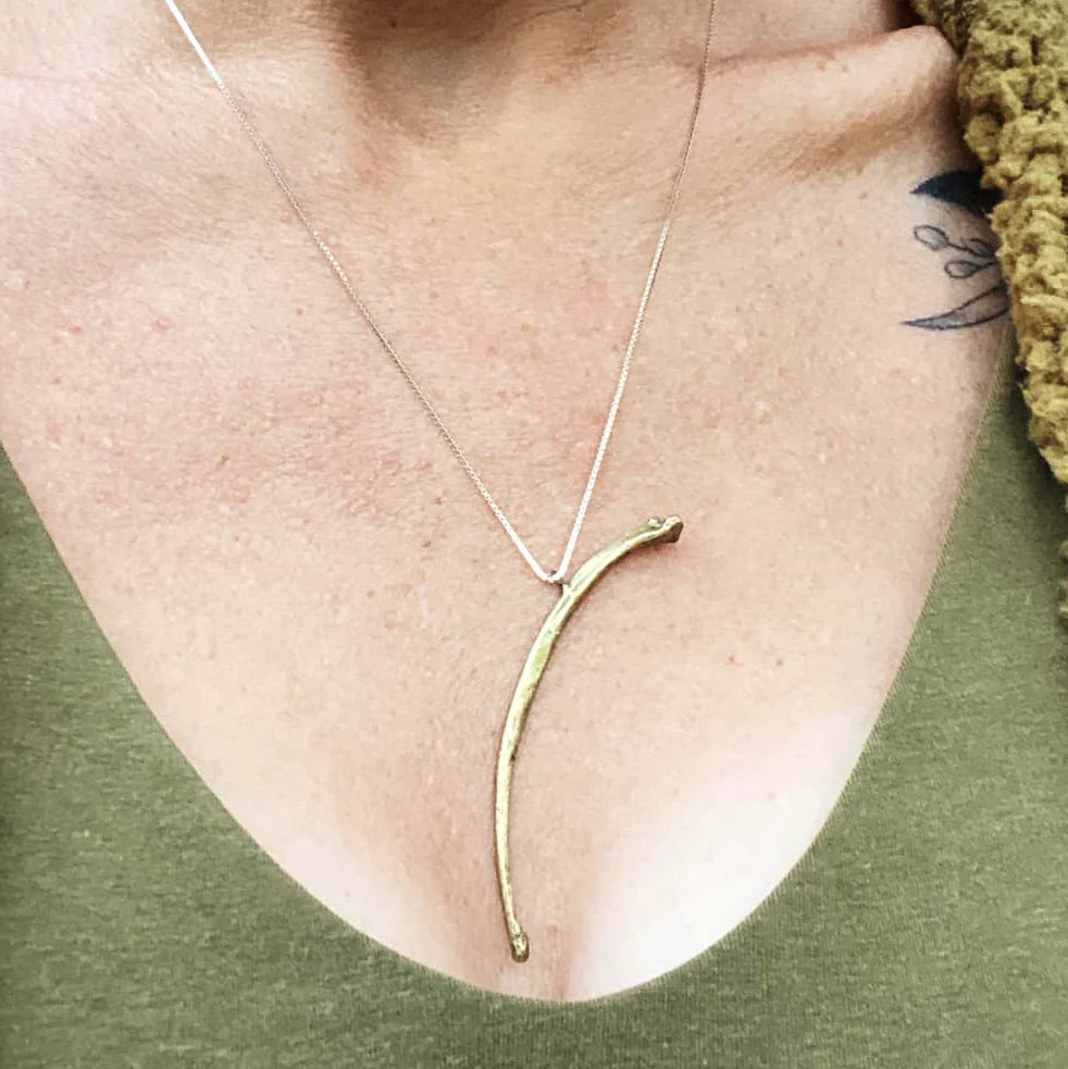 Boa Rib Necklace