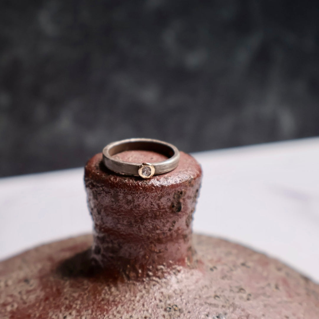 Diamond Solitaire Band