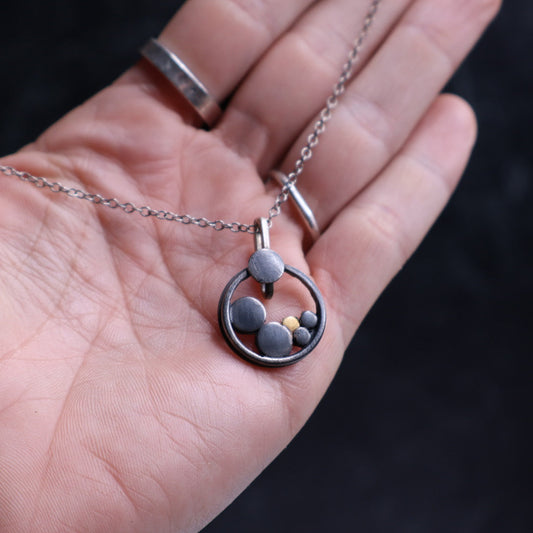 Bubble Oxi Single Gold Dot Necklace