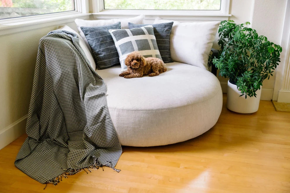 Sitota Throw
