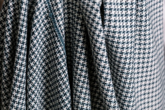 Sitota Throw