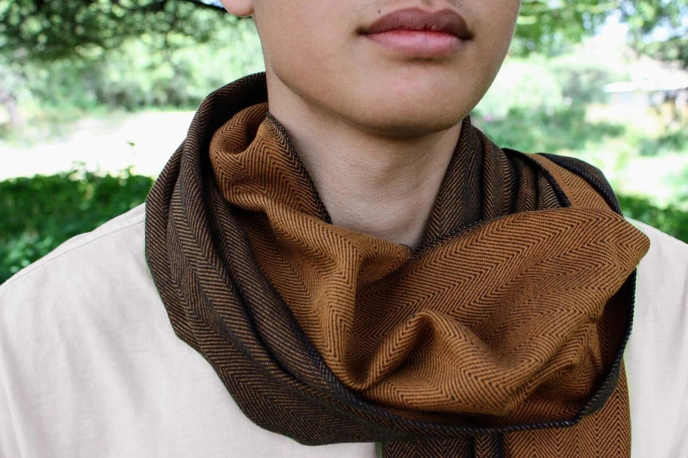 Degu Scarf