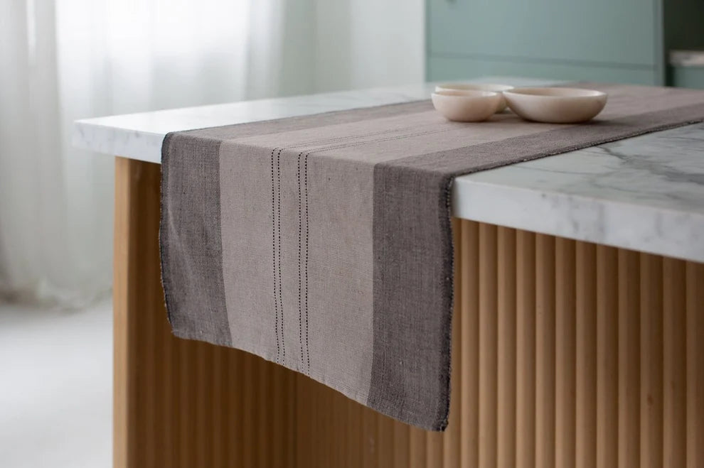 Sodo Tablerunner